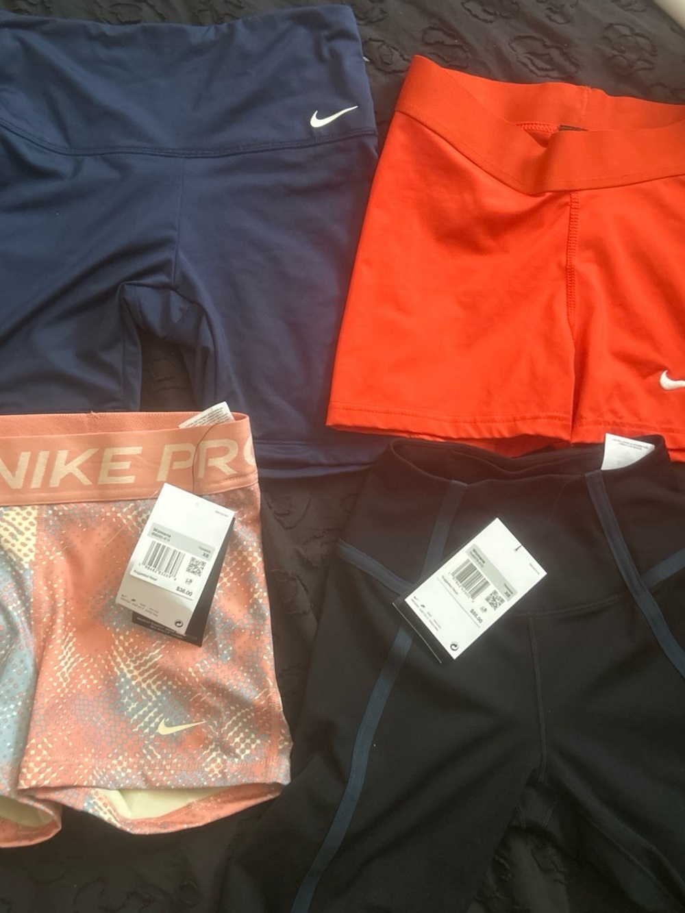 Nike womens workout  Shorts bundle of 4 Bike Shorts Set lot XS